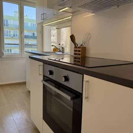 Dalikyda - De Paix - Parking Gratuit