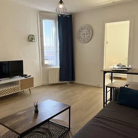 Dalikyda - De Paix - Parking Gratuit アパート