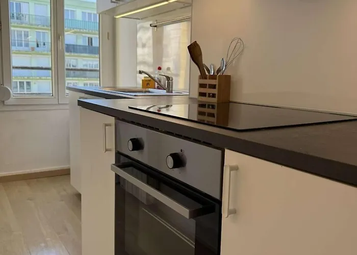 Dalikyda - De Paix - Parking Gratuit